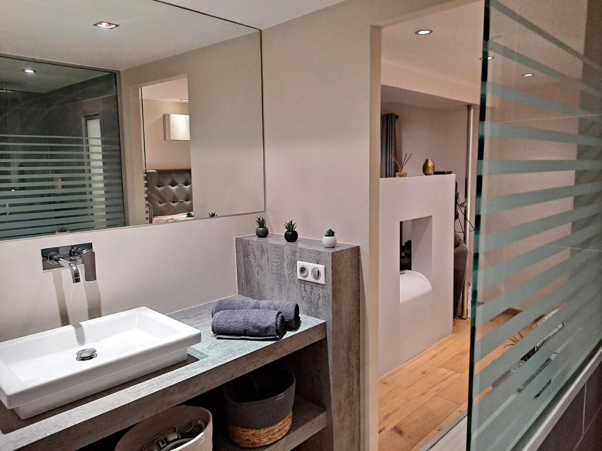 Boigne Sweet Suite Chambery Bagian luar foto